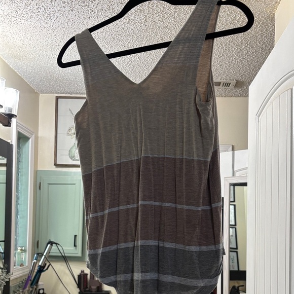 Bordeaux V-Neck Tank Top with Neutral Stripes, straps adjusted - Picture 4 of 5